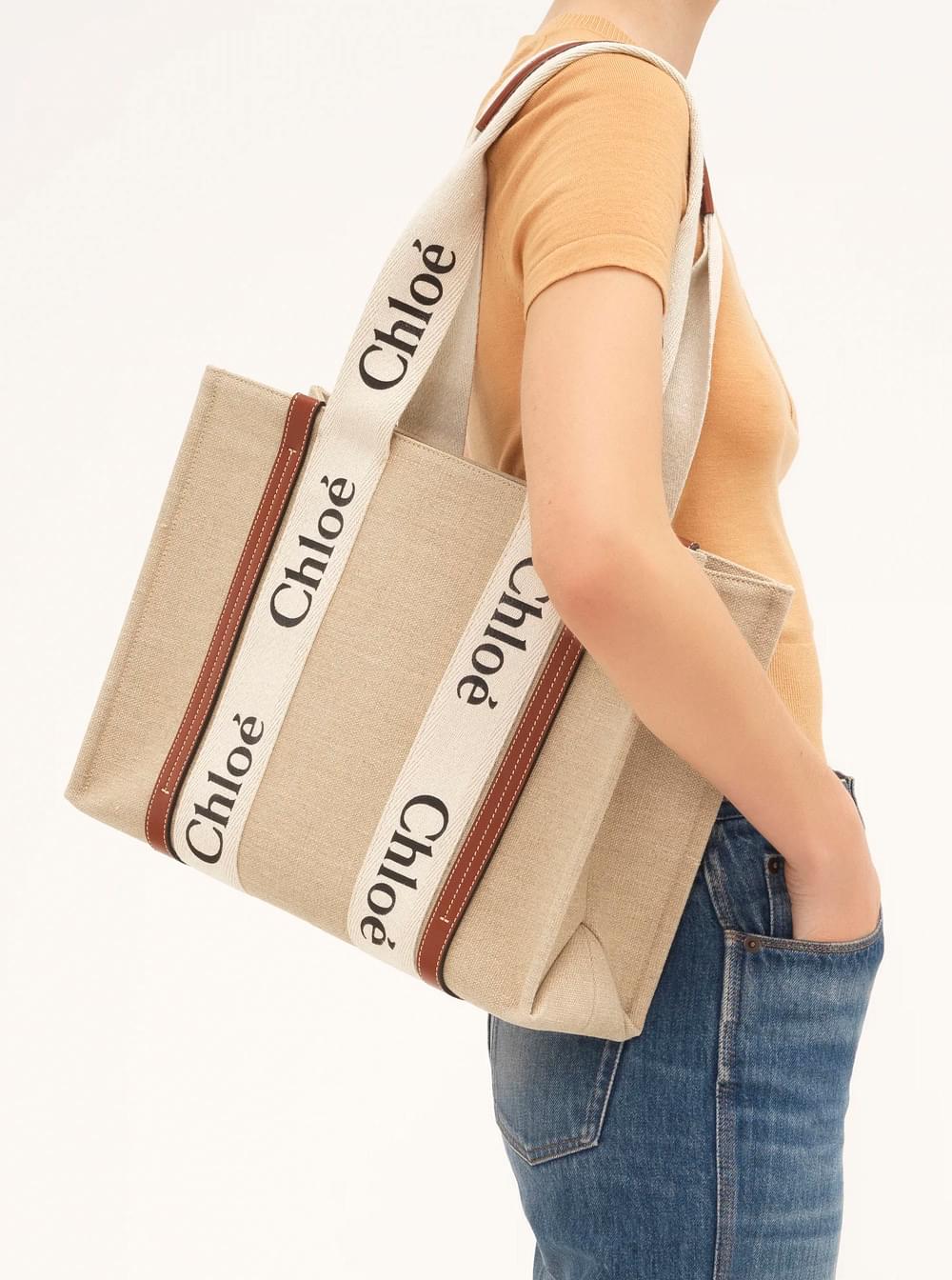 Chloé Women 'Medium Woody' Beige Handbag With Logo Lettering On The Front In Linen Woman