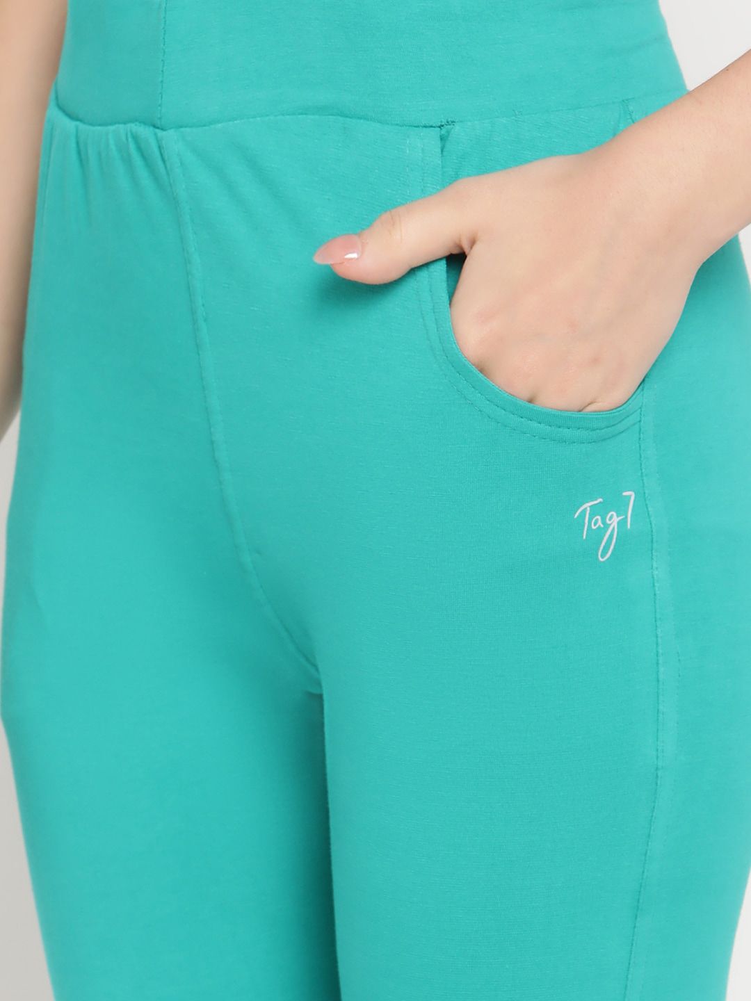 TAG 7 Women Turquoise Blue Solid Kurti Pant