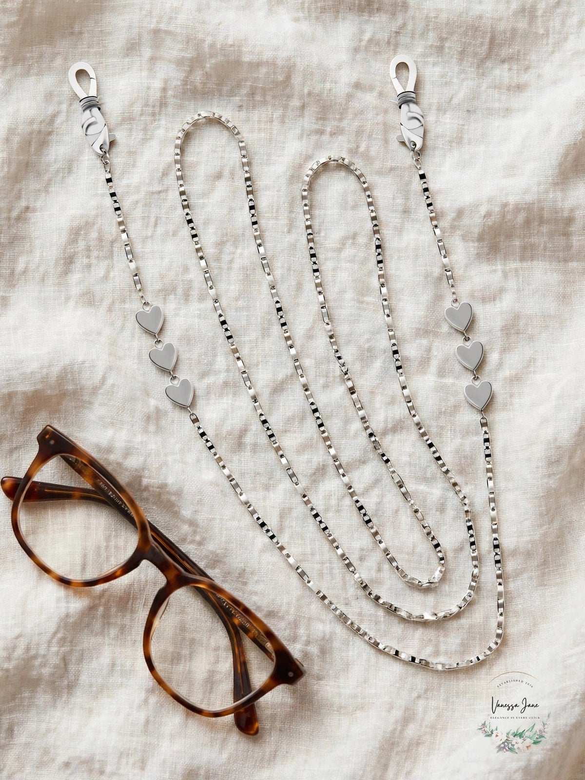 And Now This Mariner Link Heart 25Inches Glasses Chain in Silver