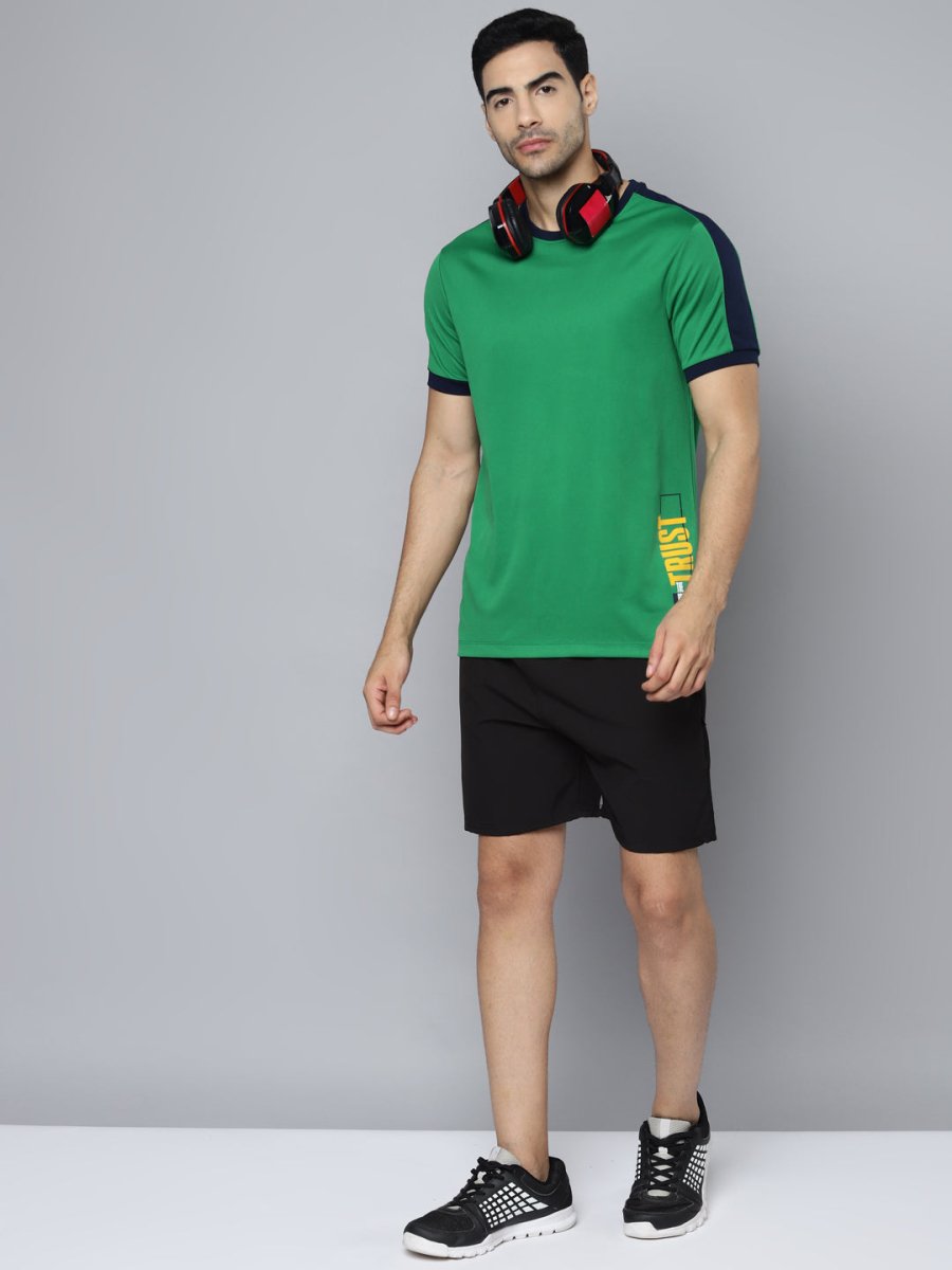 Alcis Men Green Printed Slim Fit T-shirt