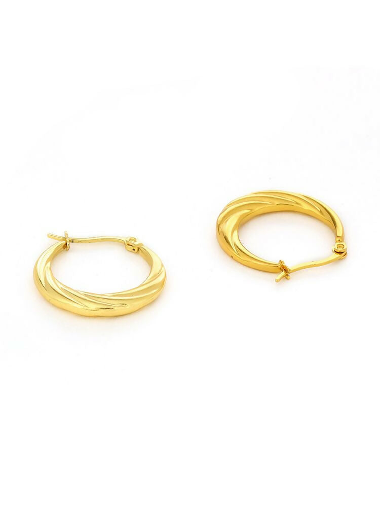Golden Hoops Women - Ruby Raang