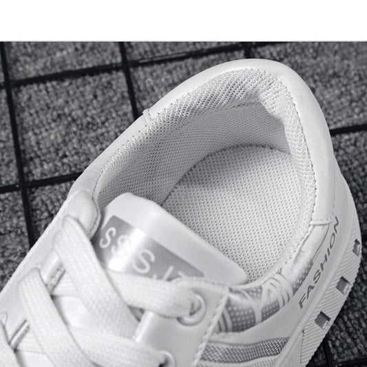 Casual Leather Mens Sneakers Fashion Flat Outdoor Sneakers Classic Sports