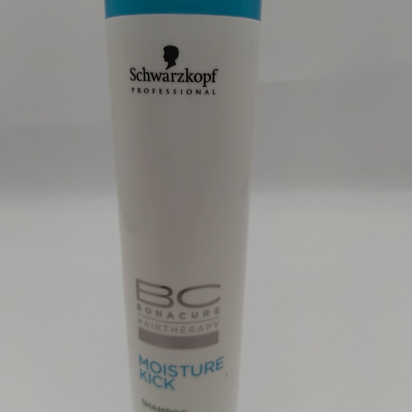 Schwarzkopf Bonacure Moisture Kick Shampoo 8.5oz