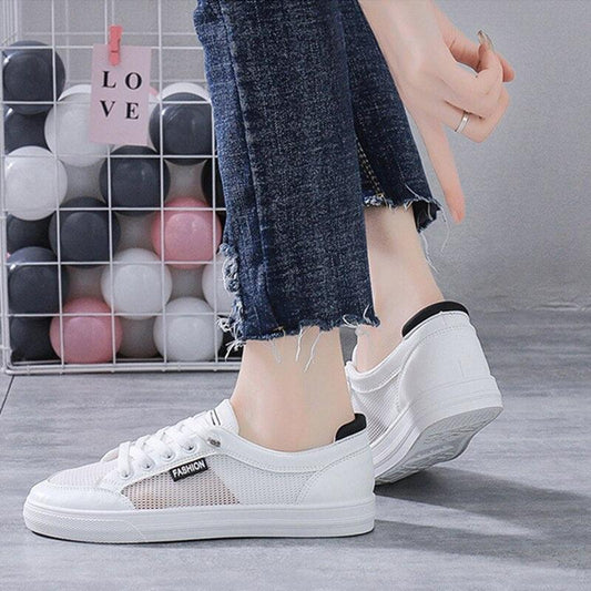 Women's White Casual Sneakers Spring Summer Breathable Flats Solid Color Mesh Shoes Fashion White Flat Sneakers Women Workout Tennis Walking Gym Fashion Sneakers