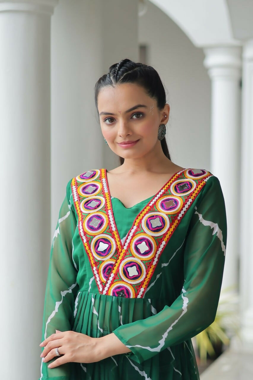 Vastranavya Green Navratri Special Kutchi Patch Work with Leheriya Printed Kurti