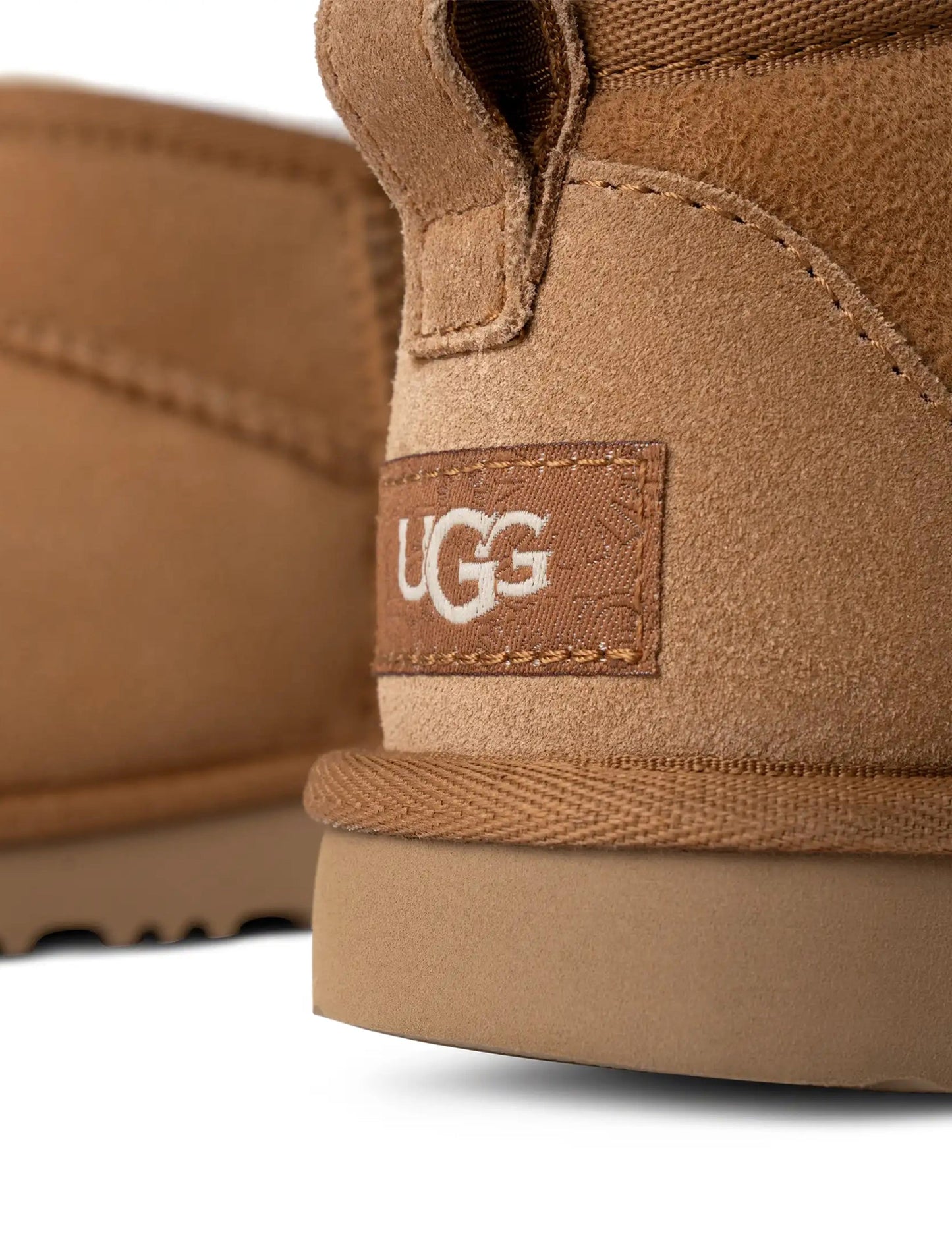 UGG (PS) Classic Ultra - Chestnut