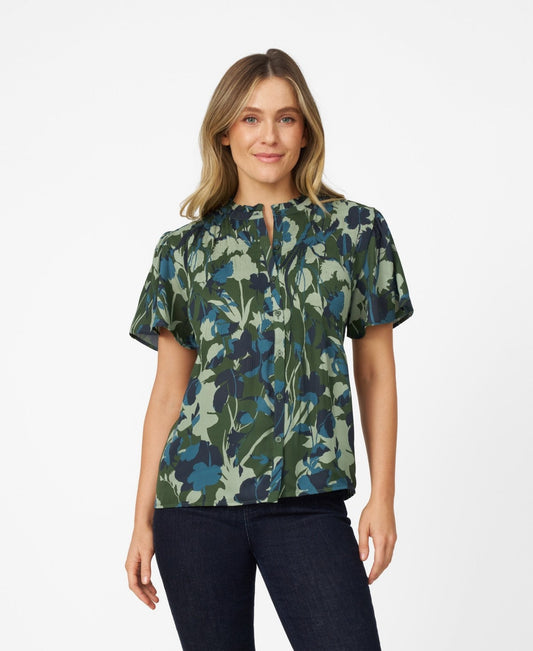 Cable and Gauge Womens Flutter Sleeve Pleated Top, small