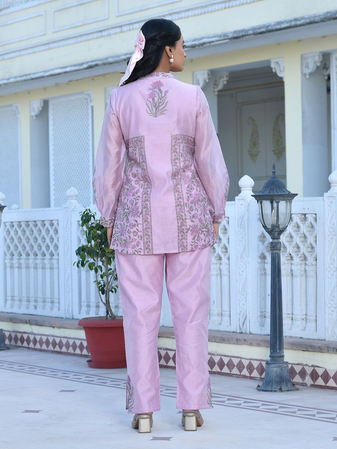 Vaasva Women's Soft Pink Chanderi Block Printed Cord Set