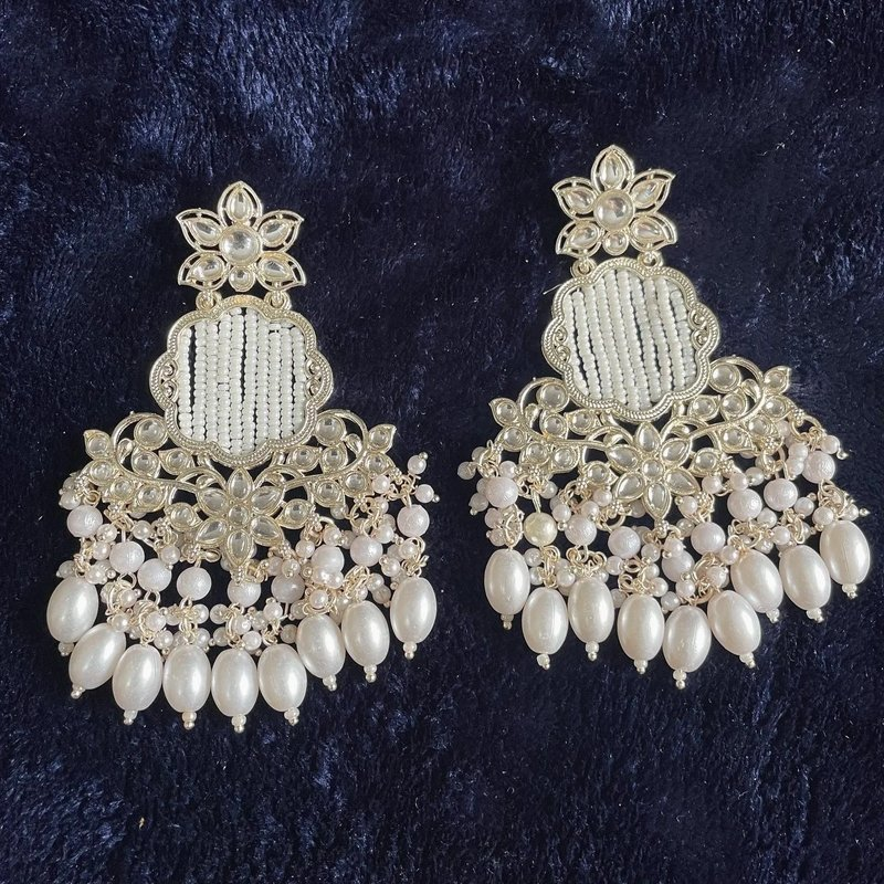 Tehzeeb Creations White Gold Trending Style Drop & Danglers Earring With Tikka For Girls & Women Diamond, Pearl Brass Drops
