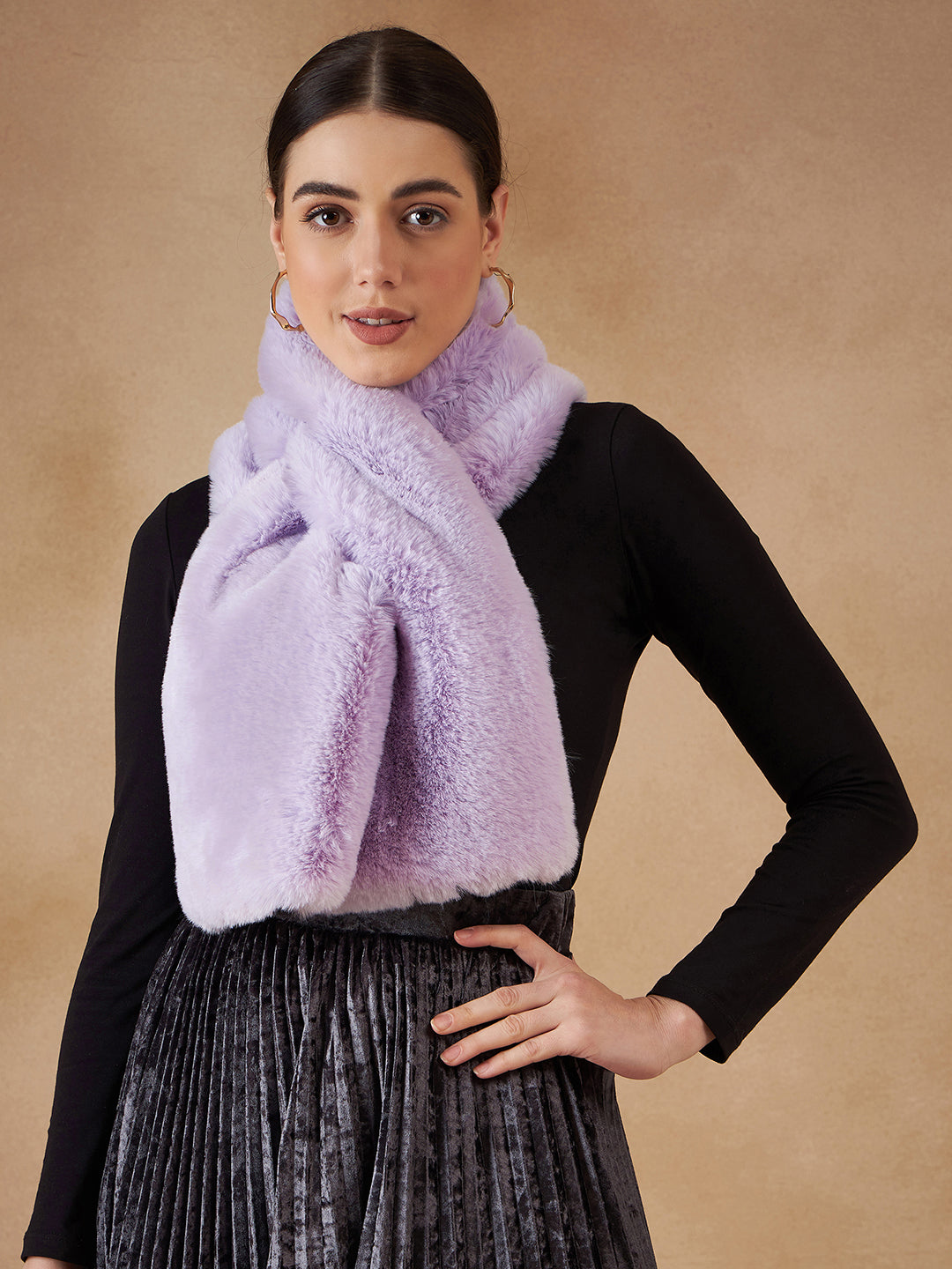 InWeave Women's Light Mauve Faux Fur Neck Warmer