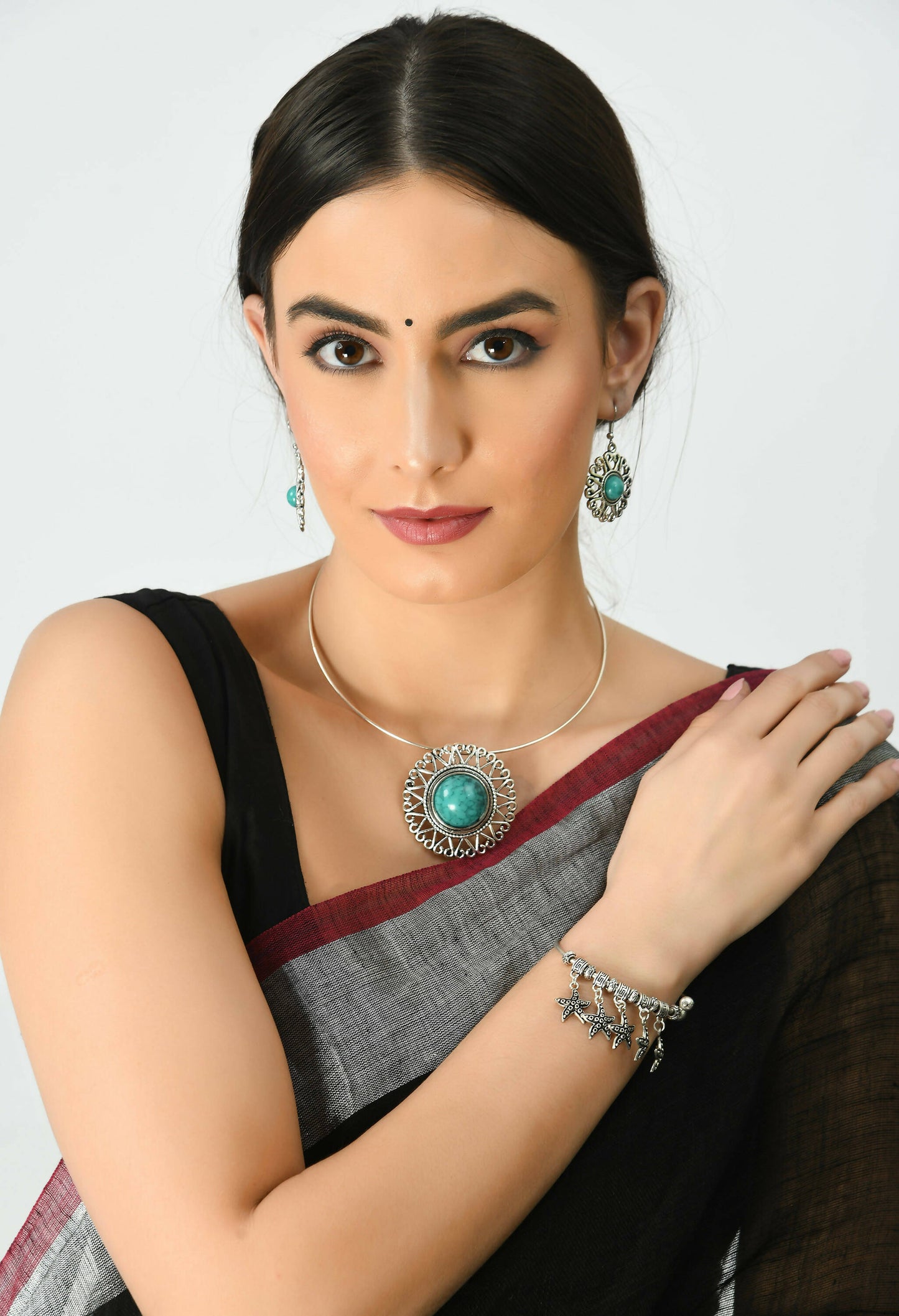 Mominos Fashion Johar Kamal Oxidised Silver-Plated Stone Work Necklace Handicraft