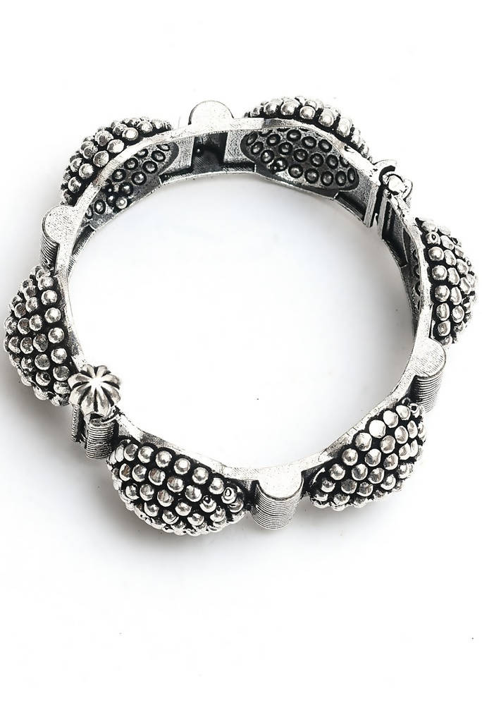 Mominos Fashion Kamal Johar Oxidised German Silver Bangles Set