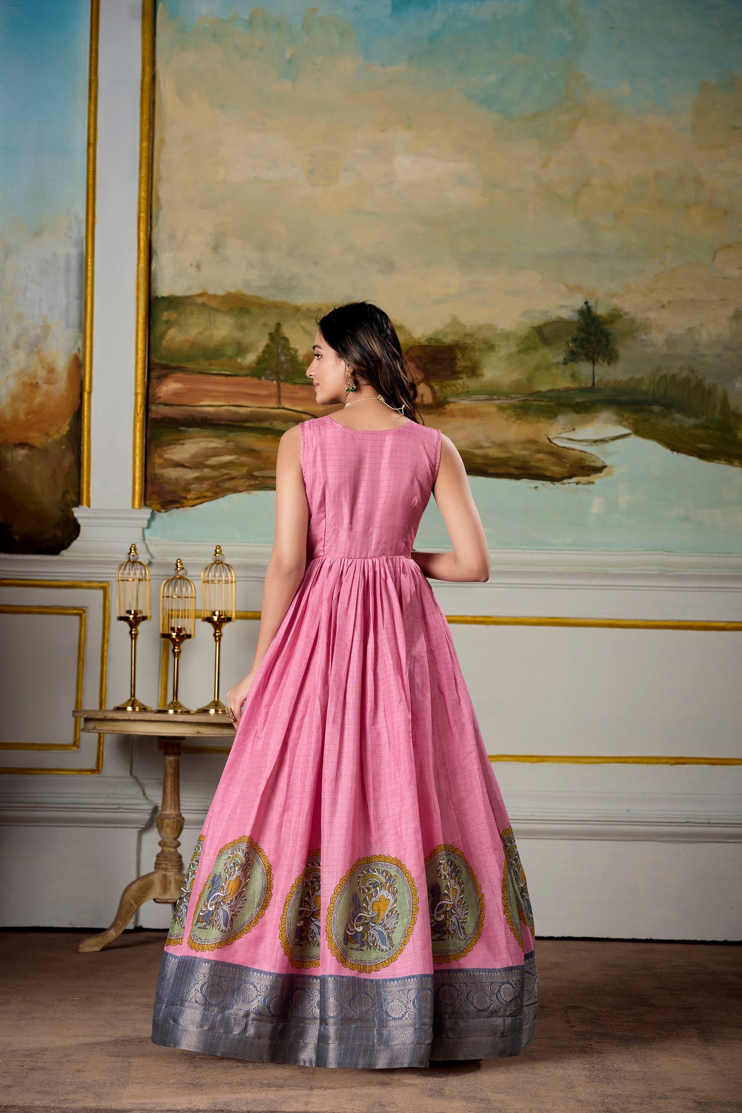 Lorenvalley Fashion Pink and Grey Dola Silk Kalamkari Print With Zari Weaving Broder Gown with Koti