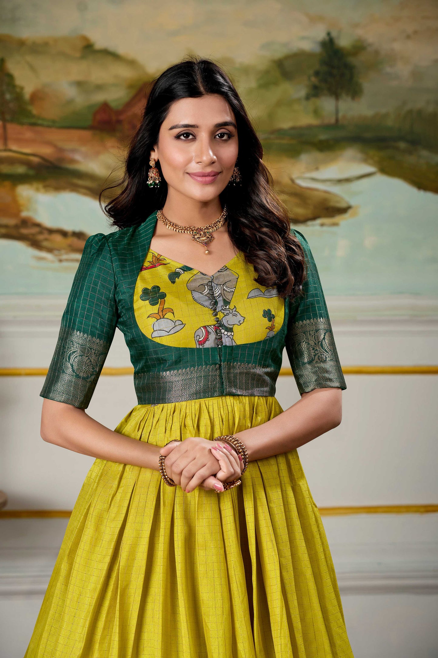 Lorenvalley Fashion Parrot and Green Dola Silk Kalamkari Print With Zari Weaving Broder Gown with Koti