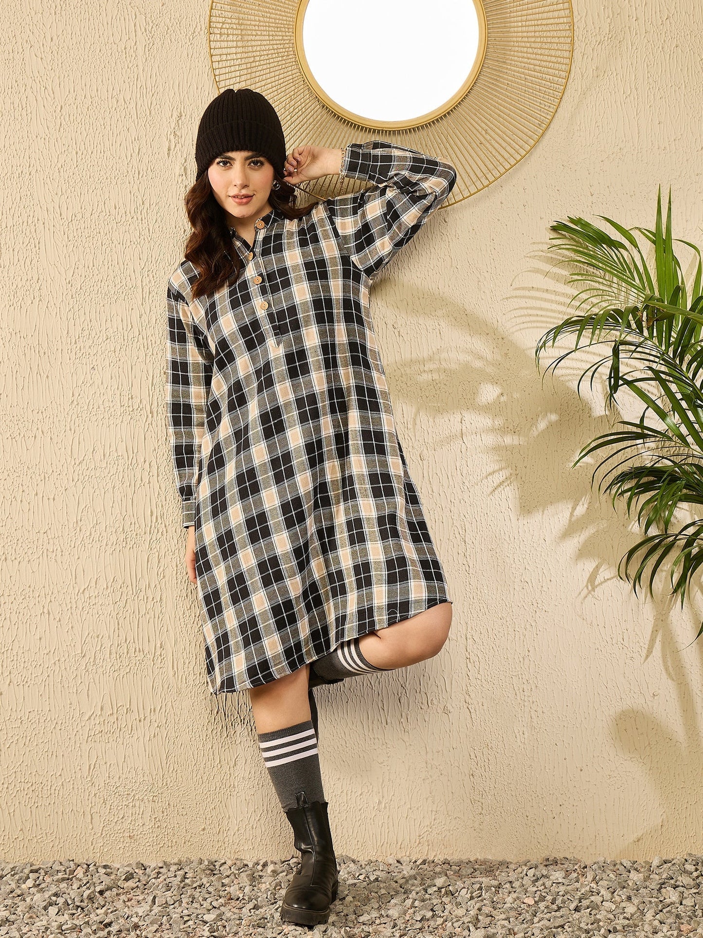 InWeave Black Beige Check Dress