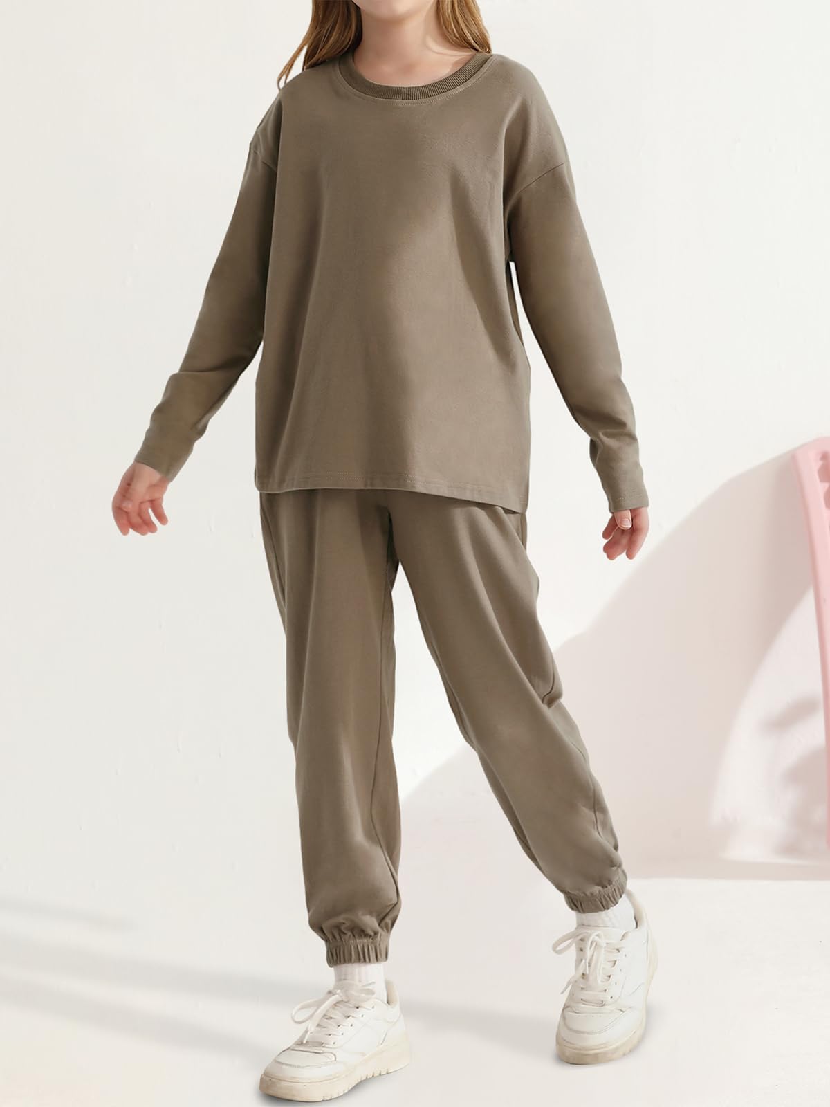 Blaward Girls 2-Piece Sweatsuit Set, Long-Sleeve Top & Jogger Pants, 12-13 Years