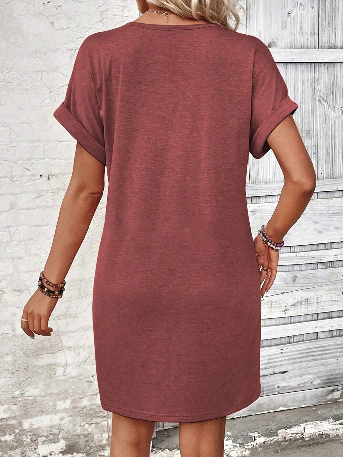 Elegant Button V-Neck Short Sleeve Dress Flattering Casual & Office Wear Simple Dress