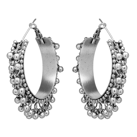 Silver-Plated Alloy Silver Hoop Earrings - The Pari