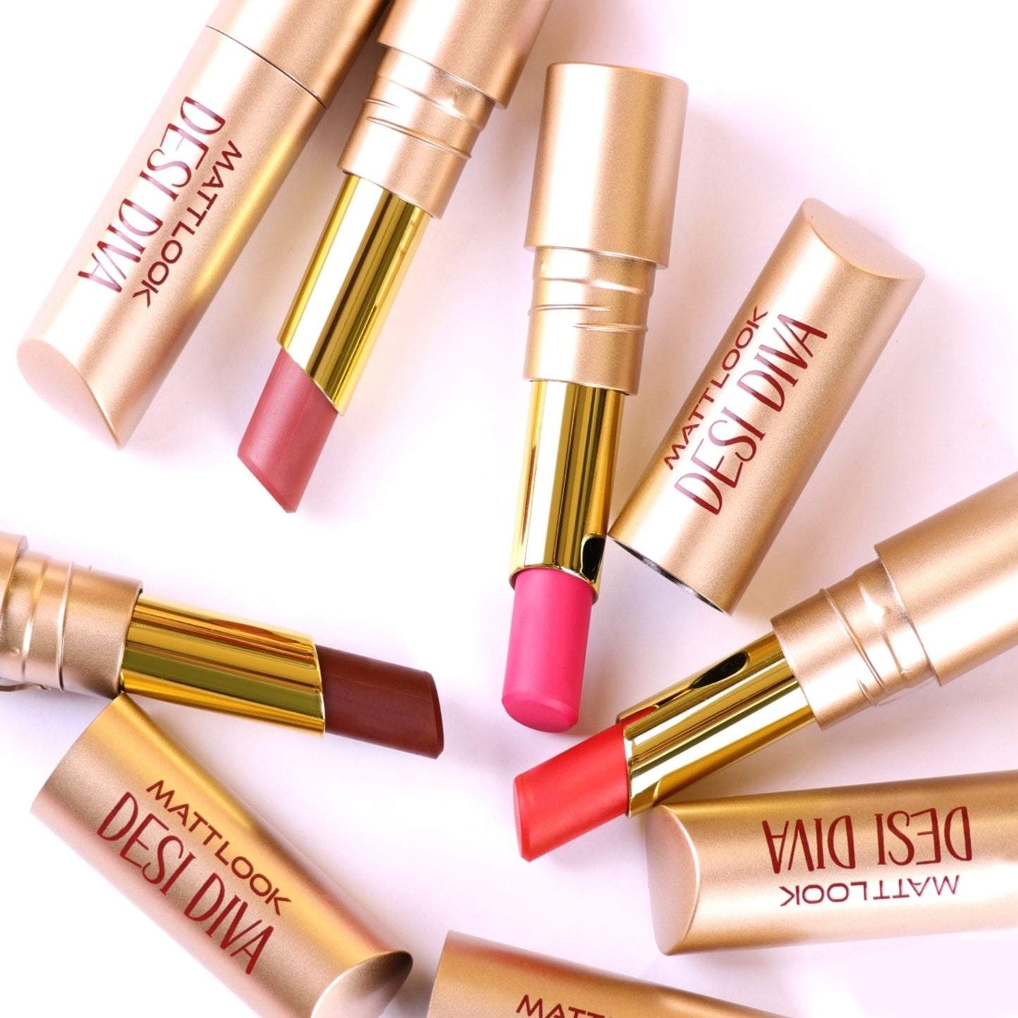 Matt Look Desi Diva HD Matte Lipstick - Maroon Fever-09