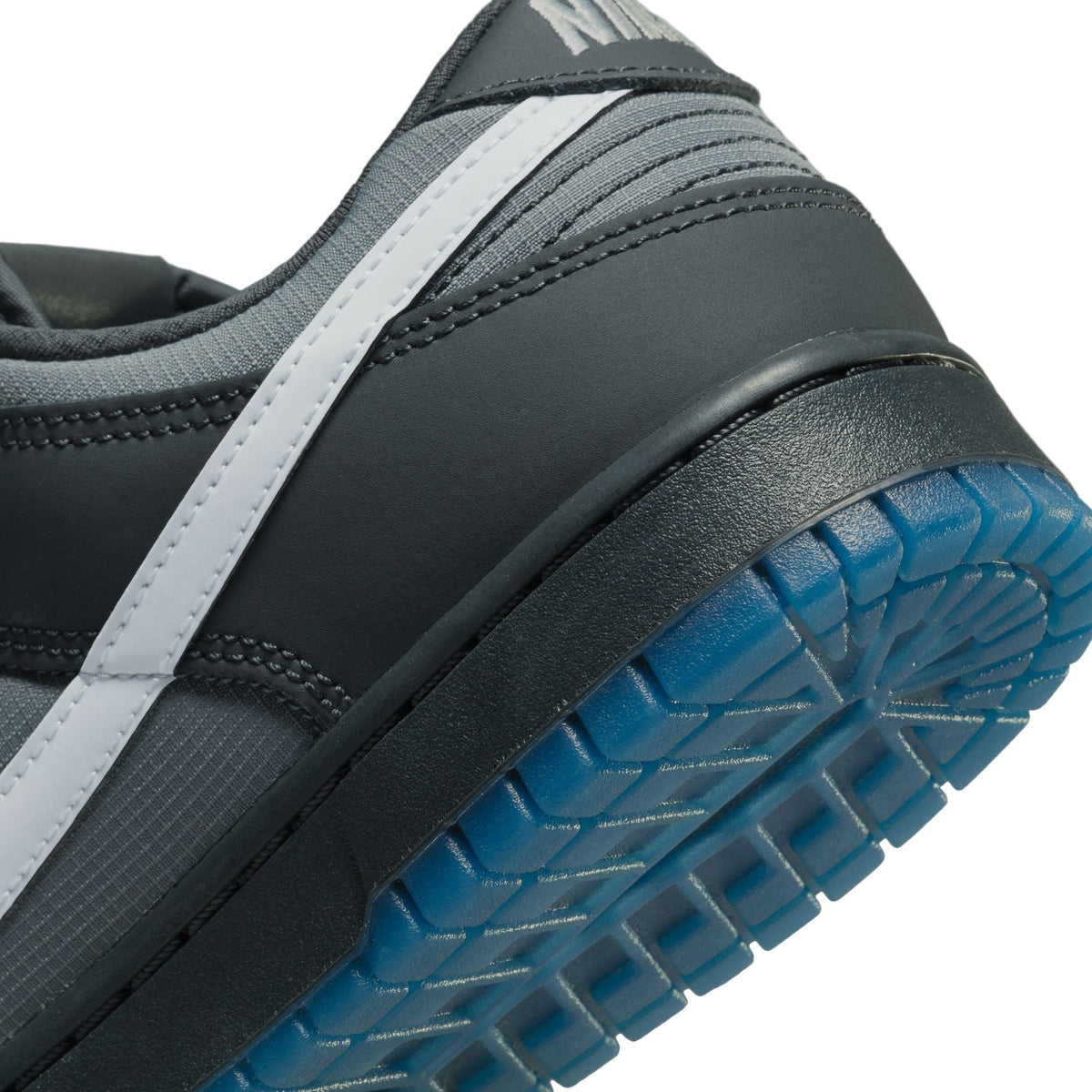 Nike Mens Dunk Low - Pure Platinum