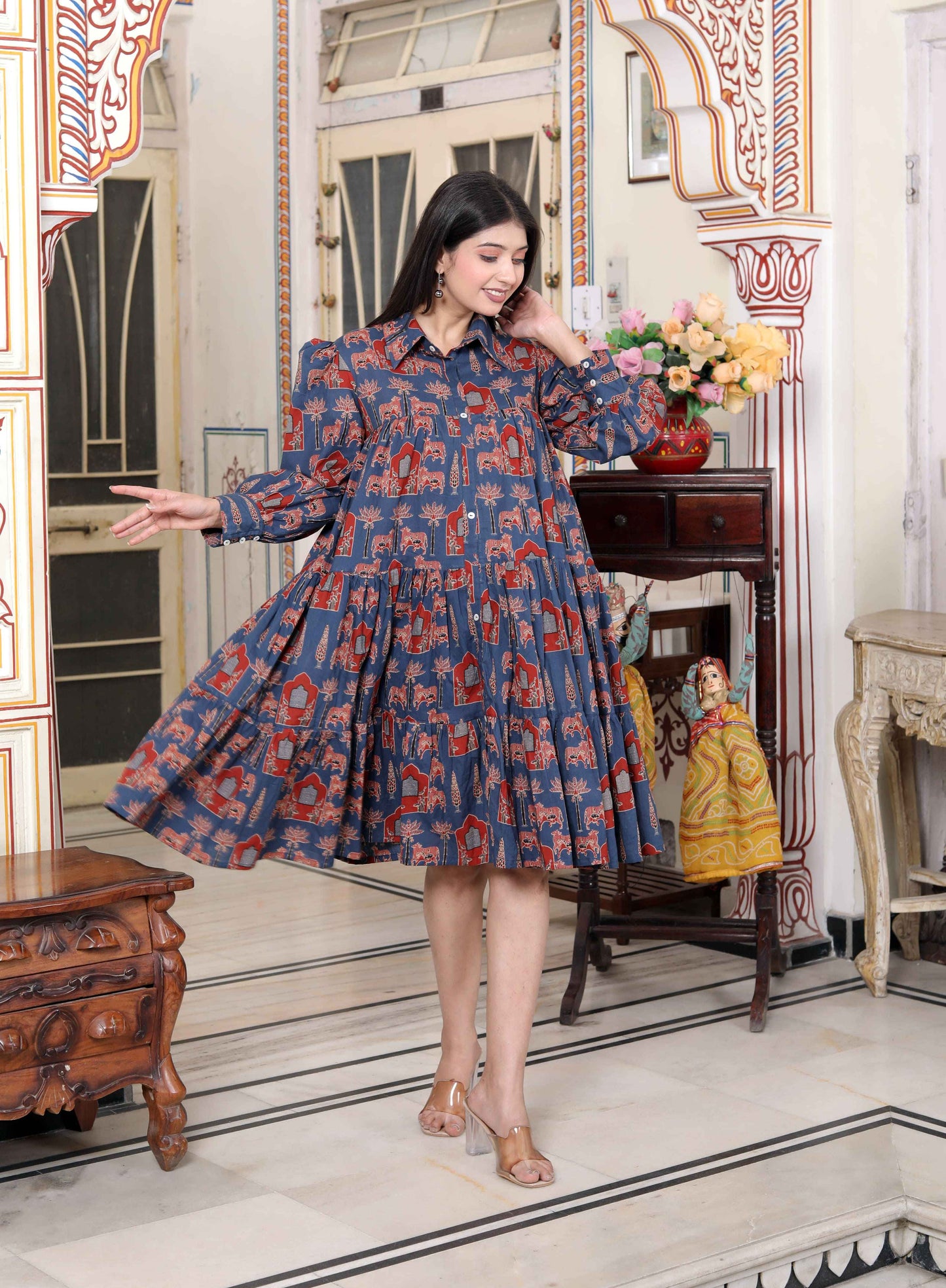 Miravan Women's Blue And Red Animal Print Pure Cotton Loose Fit Tiered A-Line Dress