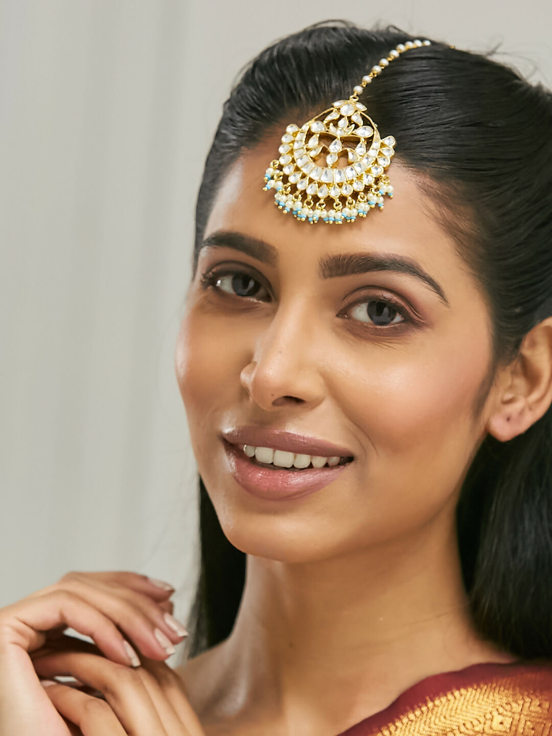 Nuyug 22k Gold Plated Crescent Maang Tikka