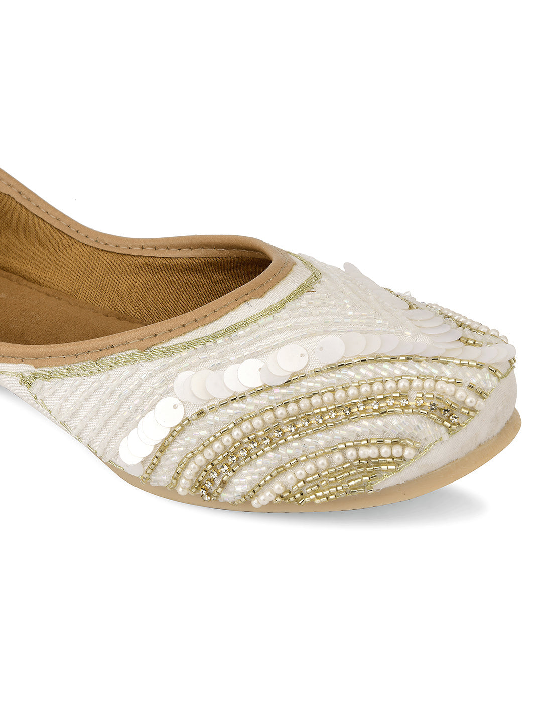 Desi Colour Women Indian Ethnic Footwear-White V Pearl