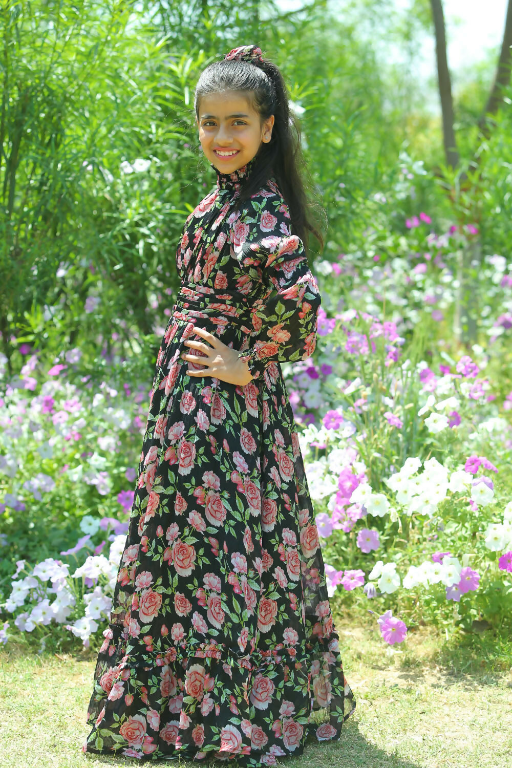 LH Luxury Fashion Runway Rose Long Shirred Dress – Elegant Black Flared Dress for Girls