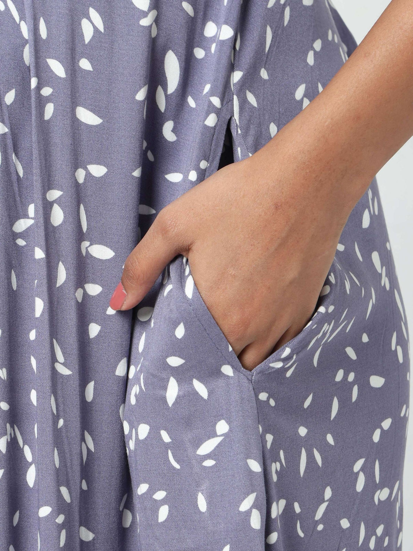 Manet Three Fourth Maternity Dress White Dot Print With Concealed Zipper Nursing Access - Blue