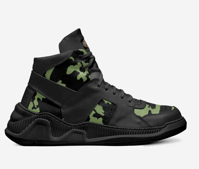 QE Moment Sneakers