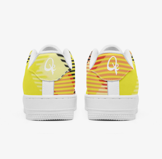 QE Plaid Walkers Low-Cut Yellow Shoes