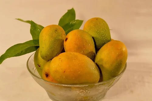 Nuziveedu Chinna Rasalu Mangoes