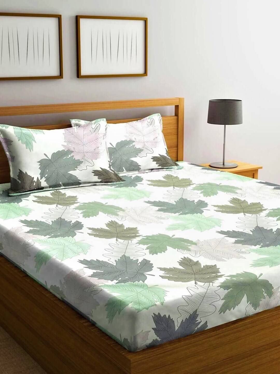 Home Sizzler White & Green Floral 210 TC Bedsheet with Pillow Covers