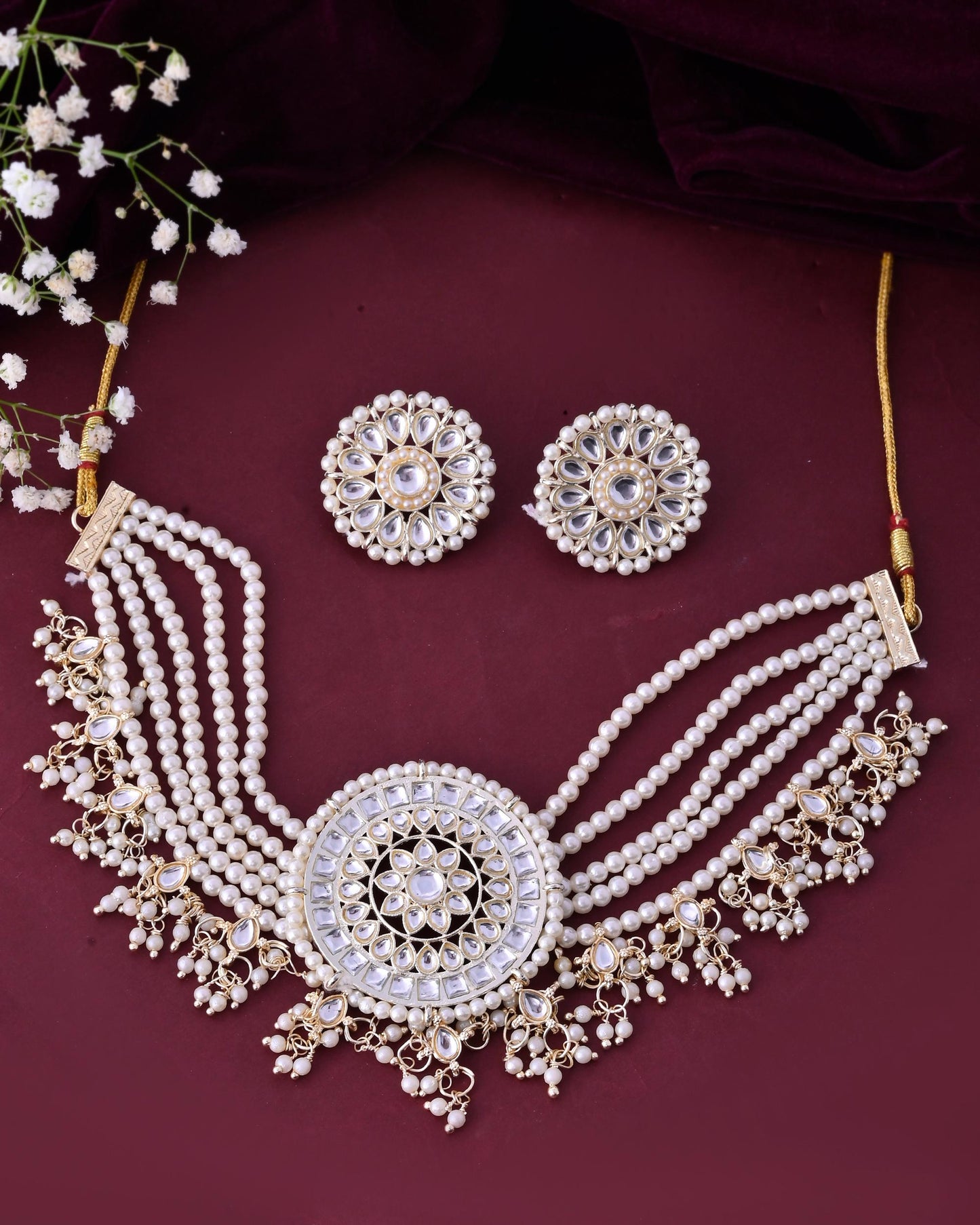 VOJ Gold-Polished Kundan Studded Choker Jewellery Set