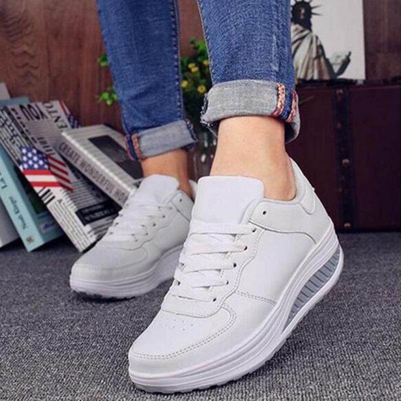 Black Breathable Waterproof Leather Casual Sports Flat Low Top Comfortable Women's Sneakers