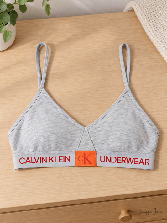Calvin Klein Womens Monogram Unlined Triangle Bralette