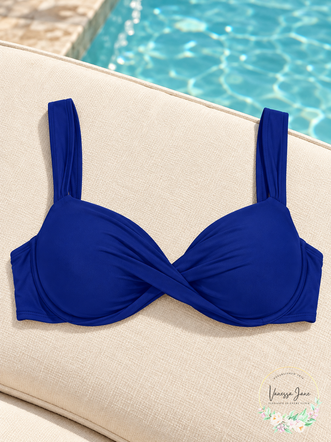 Anne Cole – Underwire Twist Front Bikini Swim Top