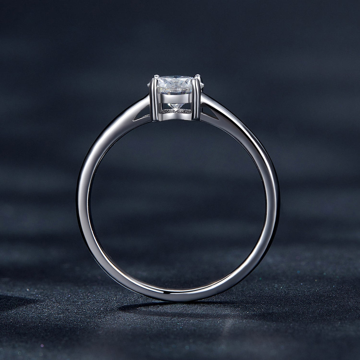 925 Sterling Silver Moissanite Ring 0.6 Carat Size 6 for Women