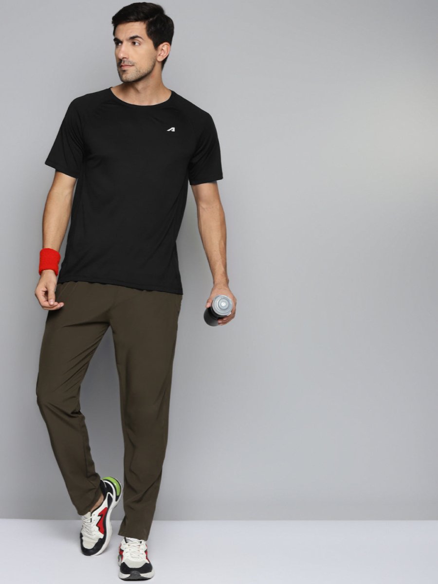 Alcis Men Black Slim Fit Running T-shirt