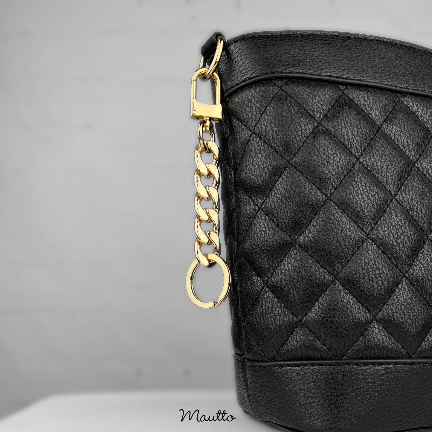 Chain Strap Extender Handbag Accessory - Luxury Chunky Large Links with Keyring Tether, Multi-use Extension, Lengthen Purse Strap