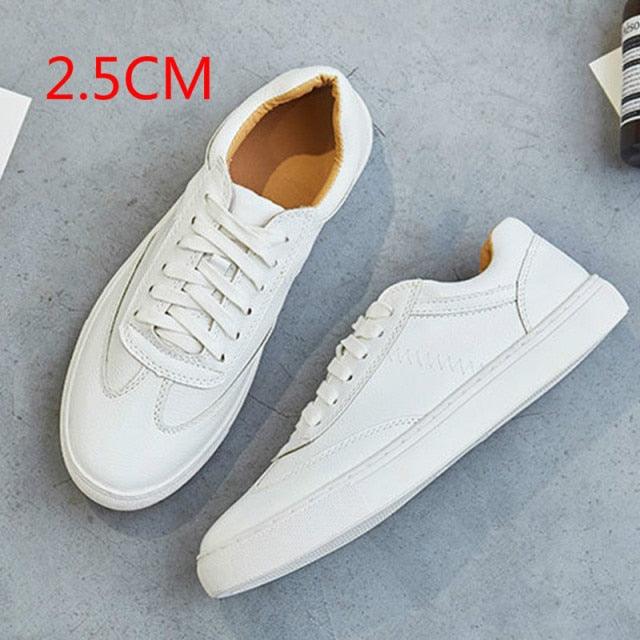 White Split Leather Lace Up Casual Luxury Leather Women's Fashion Flat Sneakers