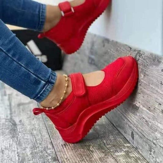 Luxury Summer Red Casual Sport Breathable Mesh Platform Vulcanize Non Slip Women's Casual Flats Shoes