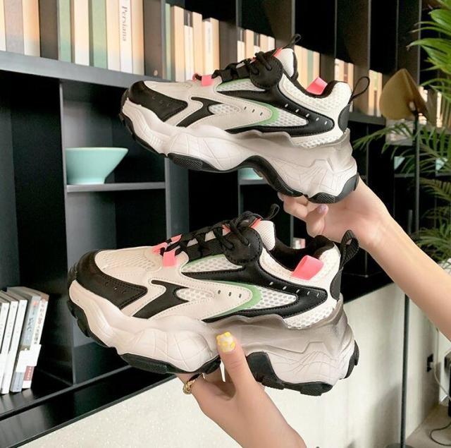 Modern Thick Platform Sneakers Woman Vulcanize Luxury Tennis Sneakers