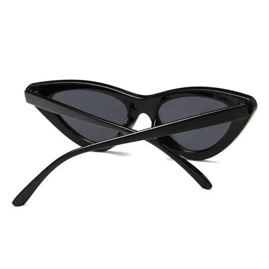 Modern Vintage Cateye Sunglasses Cool Women Retro Small Cat Eye Sun Glasses Elegant Designer Colorful Eyewear For Female Polarised Cat Eye Sunglasses for Women, 100% UV Protection Retro Narrow Pointy Cateye Womens Sunglasses