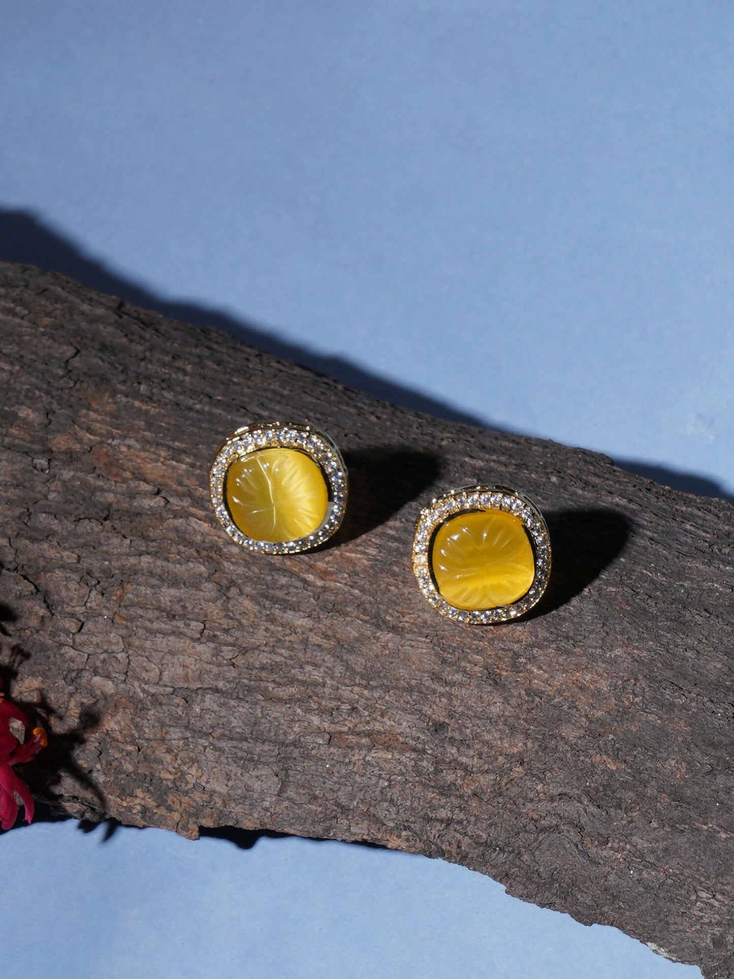 Yellow Stone Kundan Studs (yellow) - Ruby Raang
