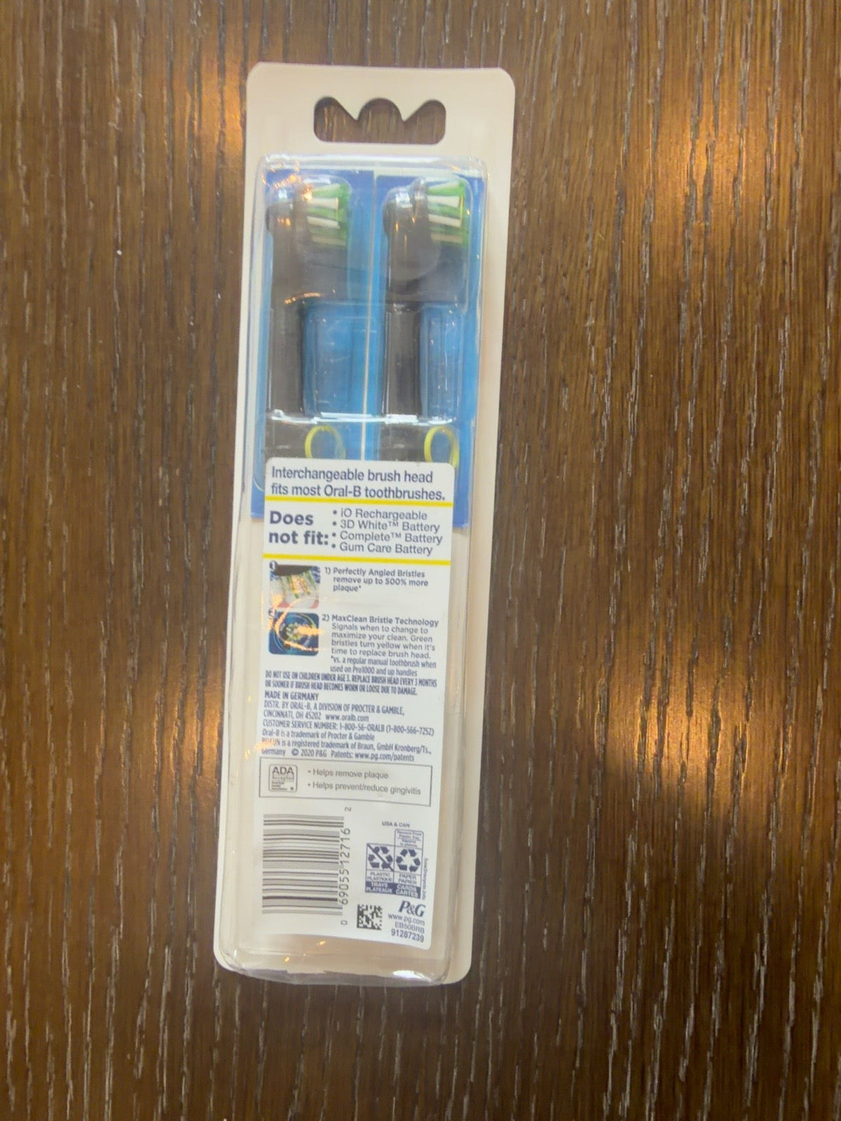 Oral-B CrossAction Replacement Brush Heads, Black, 2 Count