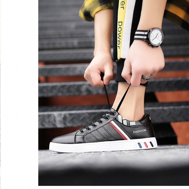 Casual Leather Mens Sneakers Fashion Flat Outdoor Sneakers Classic Sports