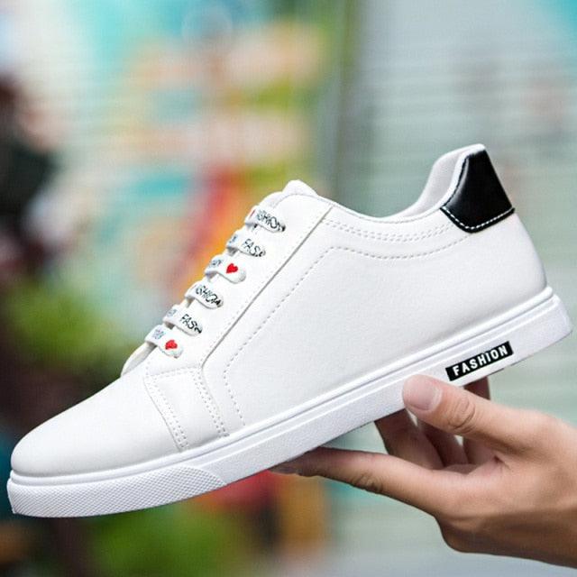 Casual Leather Mens Sneakers Fashion Flat Outdoor Sneakers Classic Sports
