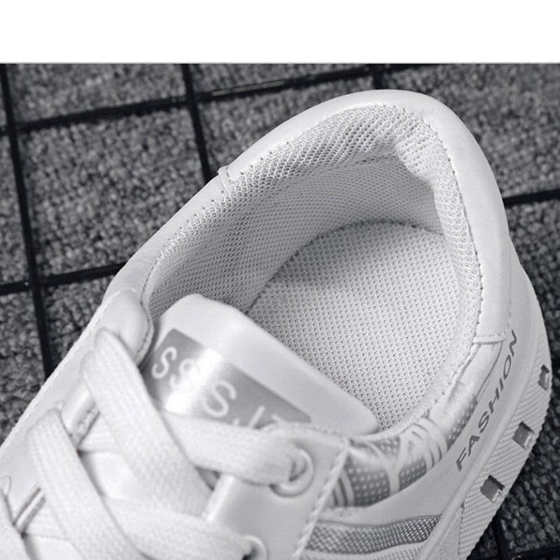 Casual Leather Mens Sneakers Fashion Flat Outdoor Sneakers Classic Sports