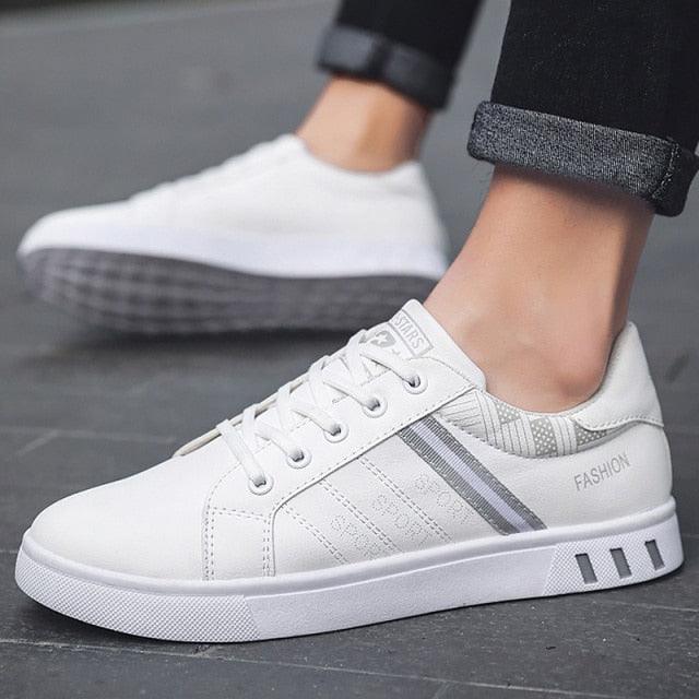 Casual Leather Mens Sneakers Fashion Flat Outdoor Sneakers Classic Sports